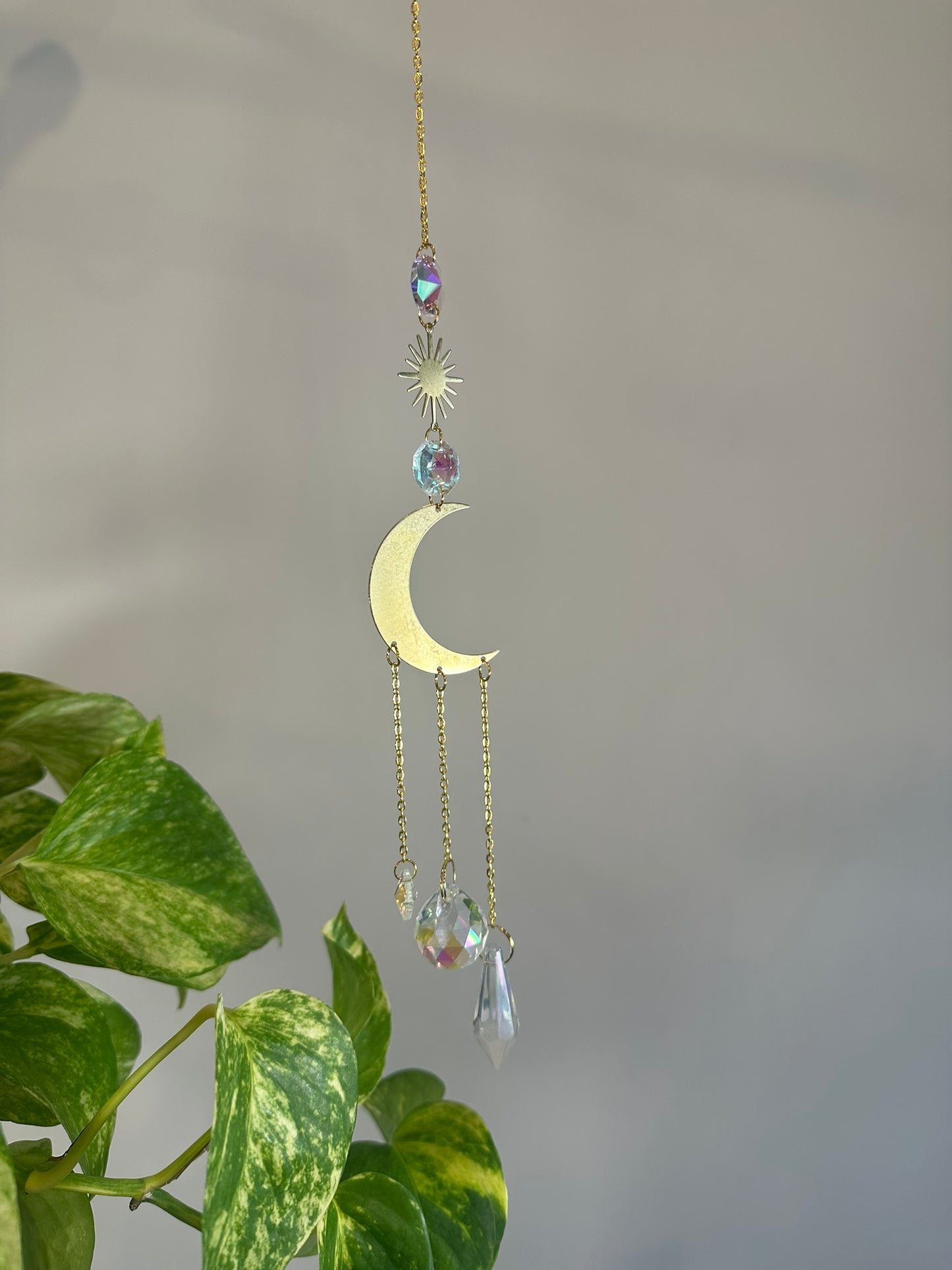 Gold Hanging Basket Suncatcher
